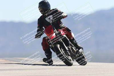 media/Oct-13-2025-Moto Forza (Mon) [[a66d839500]]/4-C Group/Session 4 (Turn 9)/